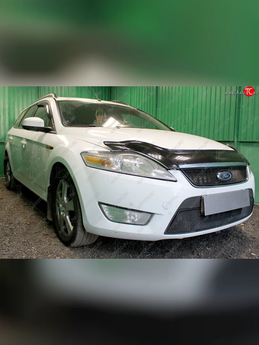 Защитная сетка радиатора в бампер (ячейка 3х7 мм, верх) Стрелка11 Стандарт Ford Mondeo Mk4,BD дорестайлинг, седан (2007-2010) (черная)  в Керчи Республика Крым