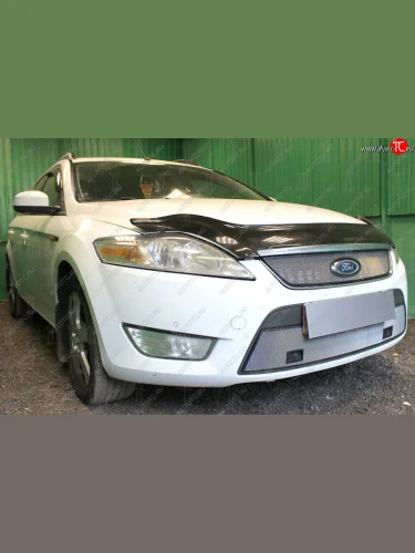 Защитная сетка радиатора в бампер (ячейка 3х7 мм, низ с парктроником) Стрелка11 Стандарт Ford Mondeo Mk4,BD дорестайлинг, седан (2007-2010) (хром)