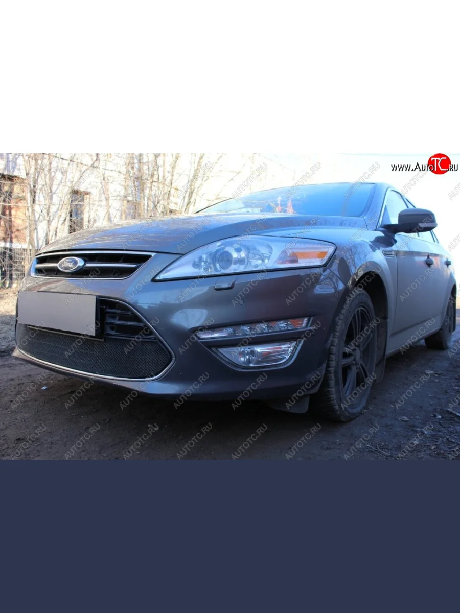 Защитная сетка радиатора в бампер (ячейка 3х7 мм) Стрелка11 Стандарт Ford Mondeo Mk4,DG рестайлинг, универсал (2010-2014) (черная)  в Керчи Республика Крым