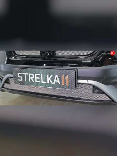 Защитная сетка радиатора в бампер (ячейка 3х7 мм, низ, парктроник) Стрелка11 Стандарт (хром) Honda CR-V RW,RT рестайлинг (2019-2022)