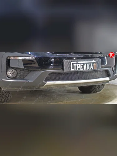 Защитная сетка радиатора в бампер (ячейка 3х7 мм, низ) Стрелка11 Стандарт (черная) Honda Pilot YF6 рестайлинг (2018-2021)