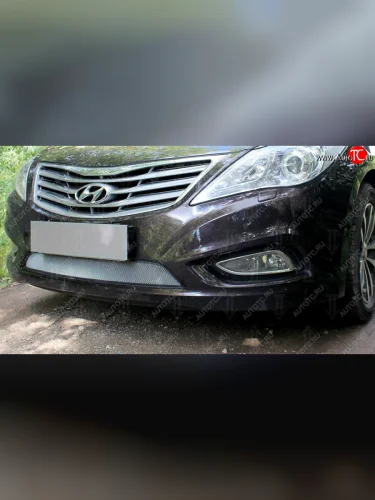 Защитная сетка радиатора в бампер (ячейка 3х7 мм) Стрелка11 Стандарт (хром) Hyundai Grandeur HG (2011-2015)