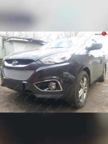 Защитная сетка радиатора в бампер (ячейка 4х10 мм) Стрелка11 Премиум (хром) Hyundai IX35 LM дорестайлинг (2009-2013)