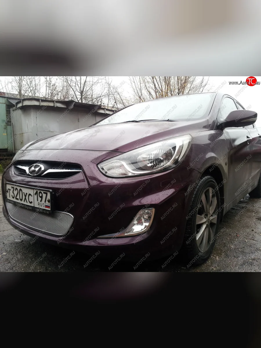 Защитная сетка радиатора в бампер (ячейка 4х10 мм) Стрелка11 Премиум Hyundai Solaris RBr седан дорестайлинг (2010-2014) (хром)  с доставкой в г. Пермь