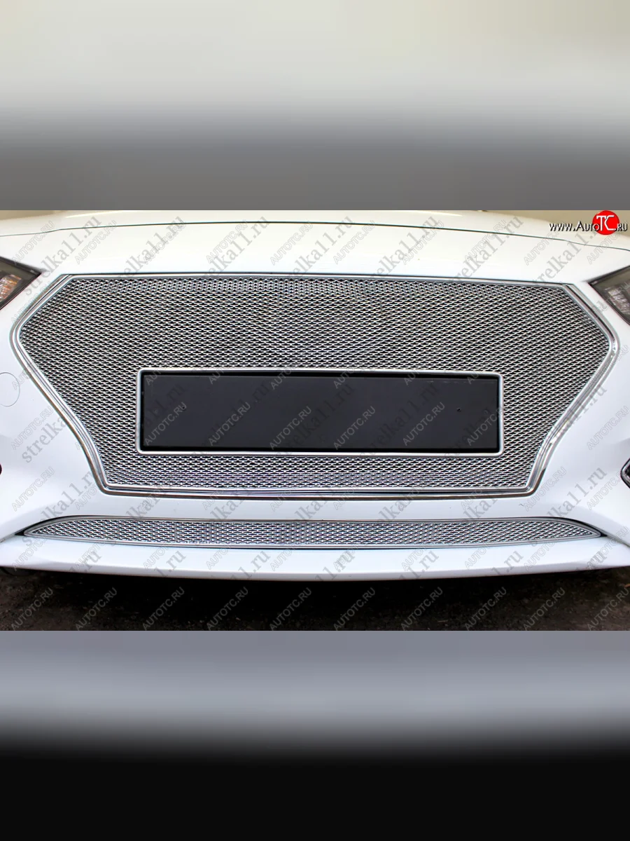 Защитная сетка радиатора в бампер (ячейка 4х10 мм, верх) Стрелка11 Премиум Hyundai Solaris HCR седан дорестайлинг (2017-2020) (закрытый логотип, хром)  с доставкой в г. Самара