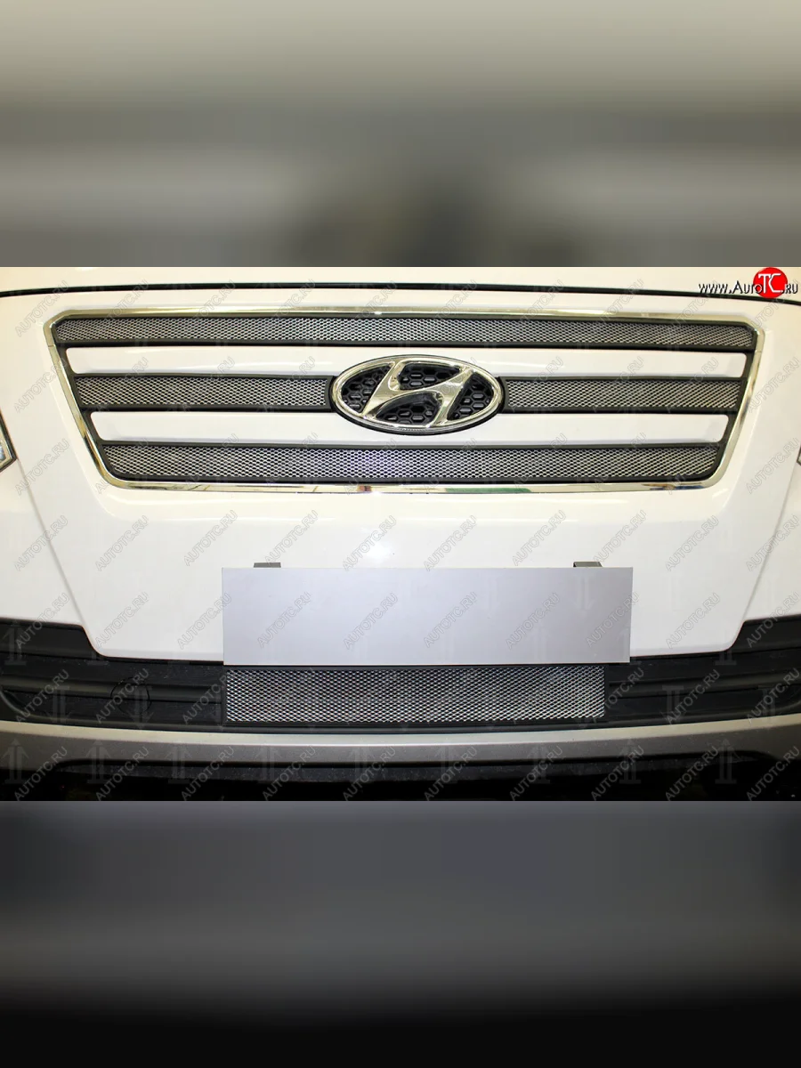 Защитная сетка радиатора в бампер (ячейка 3х7 мм, низ) Стрелка11 Стандарт Hyundai Starex/Grand Starex/H1 TQ рестайлинг (2014-2018) (хром)  в Самаре Самарской области