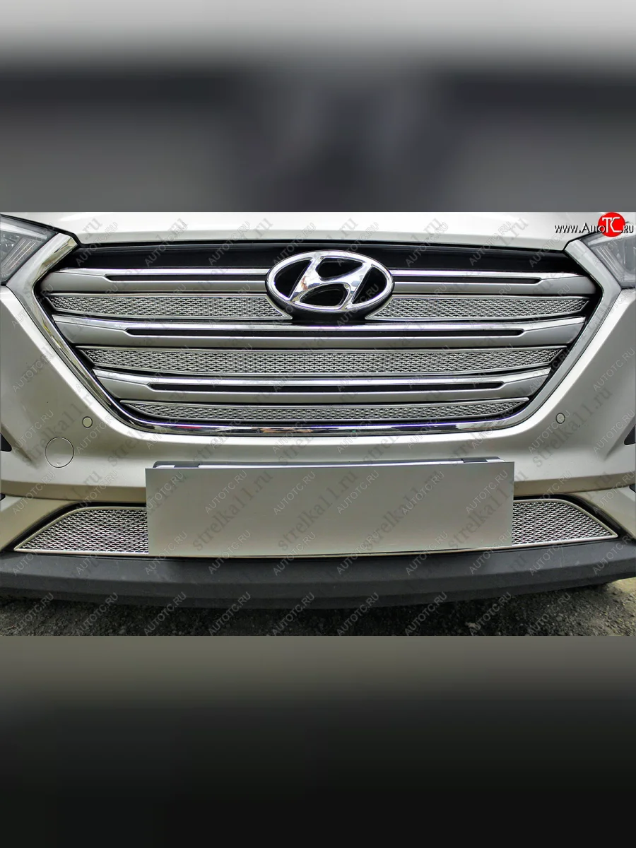 Защитная сетка радиатора в бампер (ячейка 3х7 мм, верх, 4 части, Travel,Prime,Dynamic, High) Стрелка11 Стандарт Hyundai Tucson TL дорестайлинг (2015-2018) (хром)  в Керчи Республика Крым