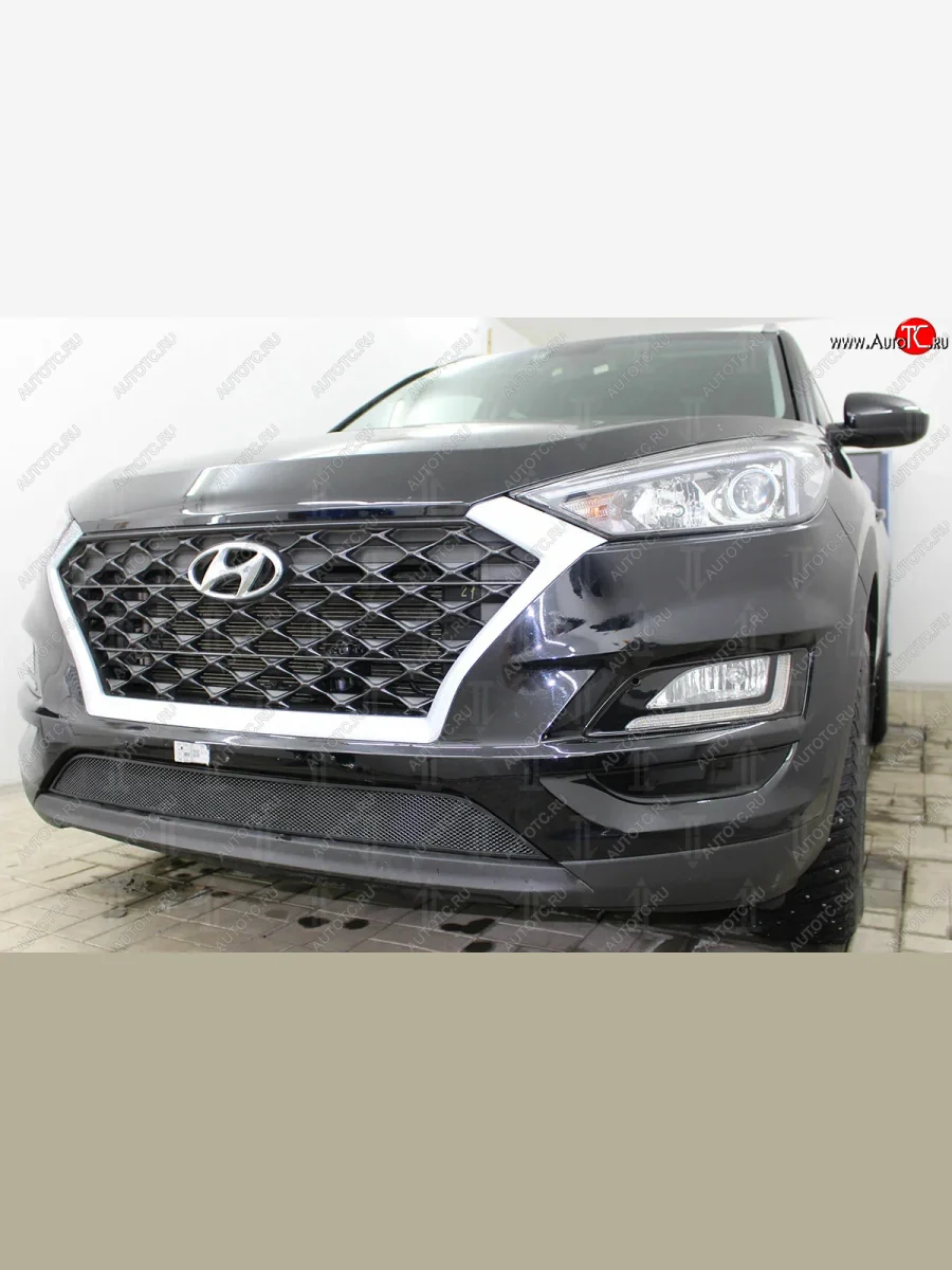 Защитная сетка радиатора в бампер (ячейка 3х7 мм) Стрелка11 Стандарт Hyundai Tucson TL рестайлинг (2018-2021) (черная)  в Самаре Самарской области