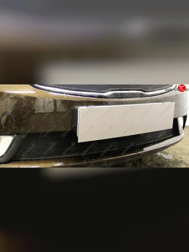 Защитная сетка радиатора в бампер (ячейка 3х7 мм) Стрелка11 Стандарт (хром) KIA Cerato 3 YD рестайлинг седан (2016-2019)