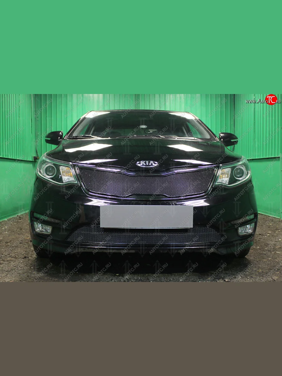 Защитная сетка радиатора в бампер (ячейка 4х10 мм, Премиум) Стрелка11 Премиум KIA Rio 3 QB хэтчбек 5 дв. рестайлинг (2015-2017) (черная)  в Керчи Республика Крым