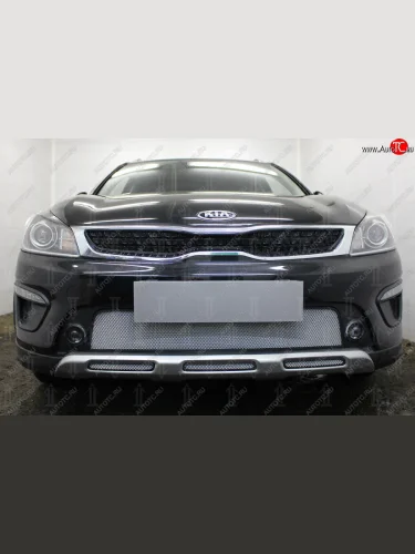 Защитная сетка радиатора в бампер (ячейка 3х7 мм, низ, 3 части) Стрелка11 Стандарт (хром) KIA Rio X-line (2017-2021)