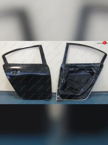 Правая задняя дверь BodyParts Mazda 3/Axela BK дорестайлинг седан (2003-2006)