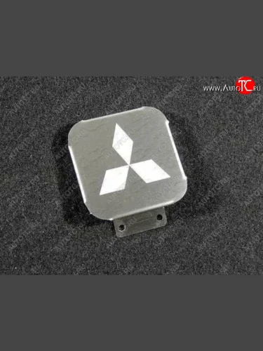 Заглушка на фаркоп с логотипом Mitsubishi (на фаркопы TCC, нержавеющая сталь) TCC Mitsubishi L200 5 KK,KL дорестайлинг (2015-2019)