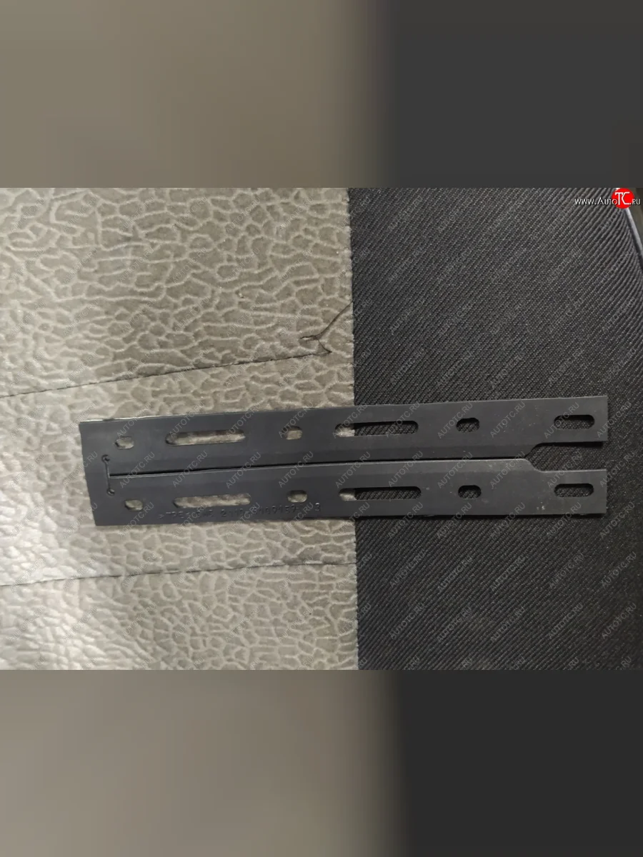 Пыльник планки ручника Балаково Лада ВАЗ 2110 седан (1995-2007)  в Керчи Республика Крым