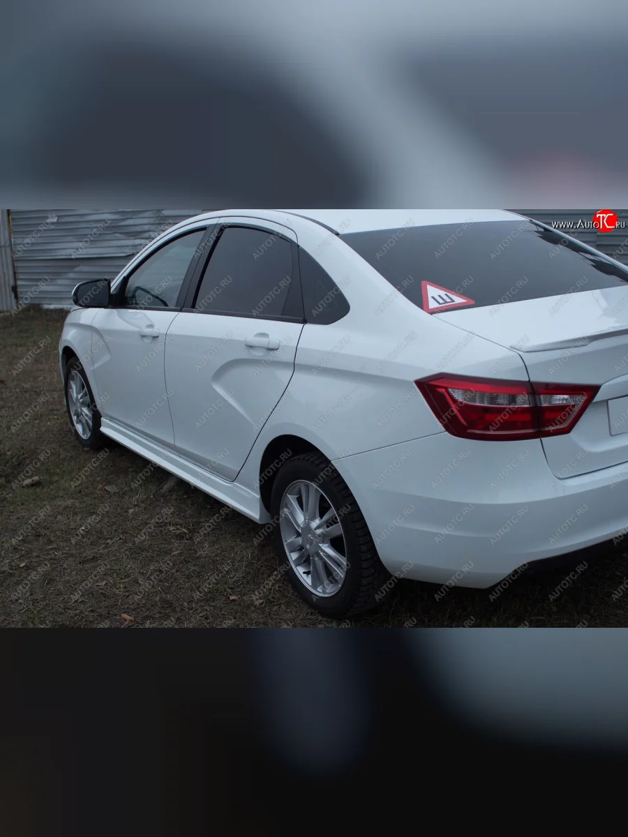 Пороги накладки VTS Лада ВАЗ Веста 2180 седан дорестайлинг (2015-2023) (Неокрашенные)  с доставкой в г. Керчь