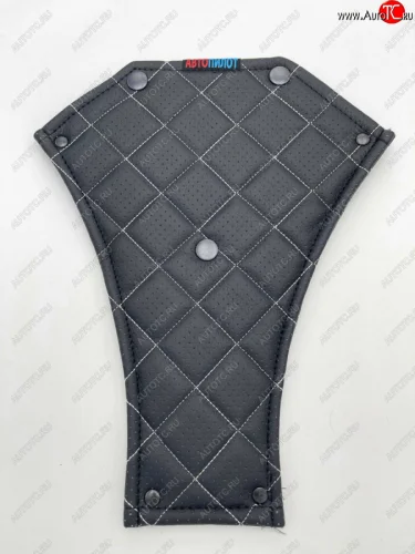 Адаптер ремня безопасности (экокожа) Автопилот Ромб Toyota Caldina T210 дорестайлинг универсал (1997-1999) (черный/белая строчка)