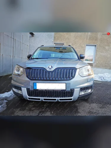 Заглушка воздухозаборника бампера (нижняя, OUTDOOR) MV-Tuning Skoda Yeti (2013-2018)