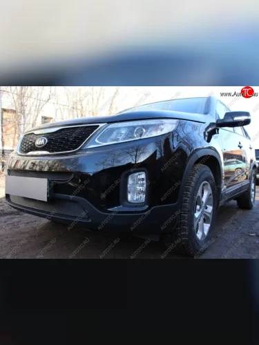 Защитная сетка в бампер (низ, ячейка 4х10 мм) Alfeco Премиум (Чёрная) KIA Sorento XM рестайлинг (2012-2015)
