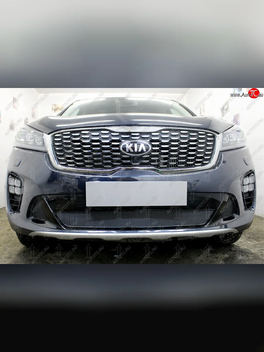 Защитная сетка в бампер (низ, ячейка 4х10 мм) Alfeco Премиум KIA Sorento UM/Prime рестайлинг (2018-2020) (Чёрная)  с доставкой в г. Керчь
