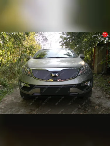 Защитная сетка в бампер (середина, ячейка 3х7 мм) Alfeco Стандарт (хром) KIA Sportage  3 SL (2010-2016) дорестайлинг, рестайлинг