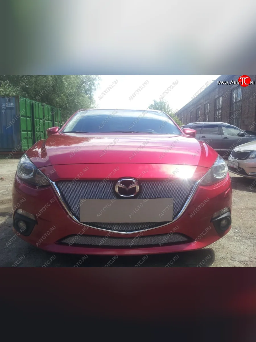 Защитная сетка в бампер (верх, ячейка 4х10 мм, с рамкой под номер) Alfeco Премиум Mazda 3/Axela BM дорестайлинг, хэтчбэк (2013-2016) (Хром)  в Керчи Республика Крым