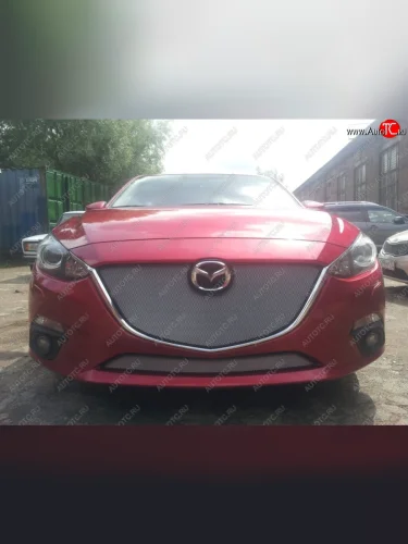 Защитная сетка в бампер (низ, ячейка 3х7 мм) Alfeco Стандарт (Хром) Mazda 3/Axela BM дорестайлинг, хэтчбэк (2013-2016)