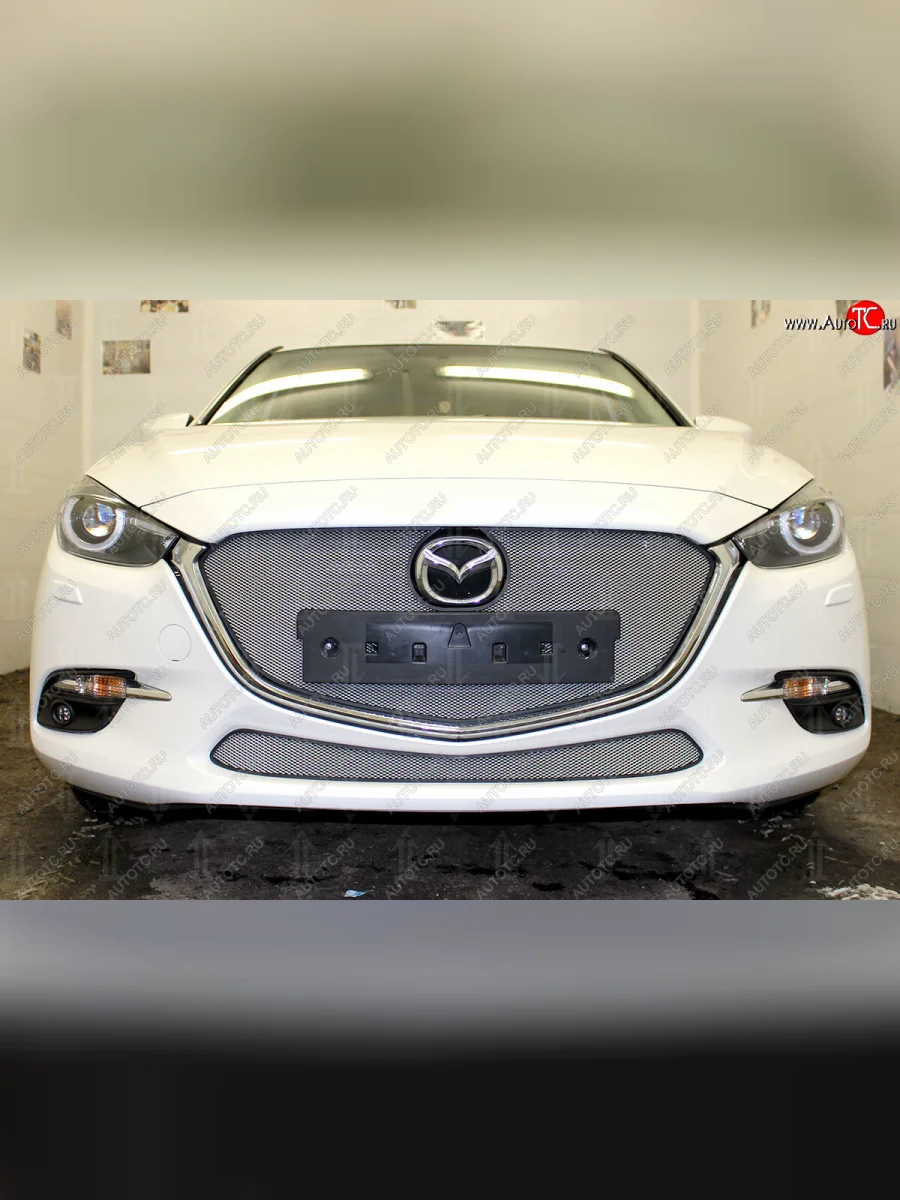 Защитная сетка в бампер (низ, ячейка 3х7 мм) Alfeco Стандарт Mazda 3/Axela BM рестайлинг седан (2016-2019) (Хром)  в Керчи Республика Крым