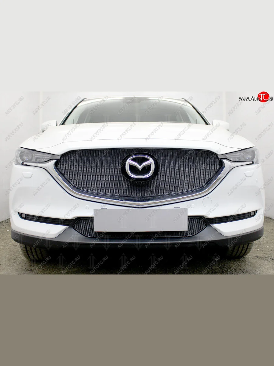Защитная сетка в бампер (верх, 3D, ячейка 4х10 мм) Alfeco Премиум Mazda CX-5 KF (2016-2025) (Чёрная)  в Самаре Самарской области