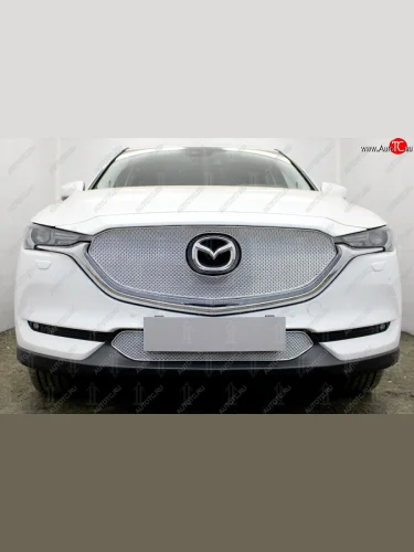 Защитная сетка в бампер (верх, 3D, ячейка 4х10 мм) Alfeco Премиум (Хром) Mazda CX-5 KF (2016-2025)