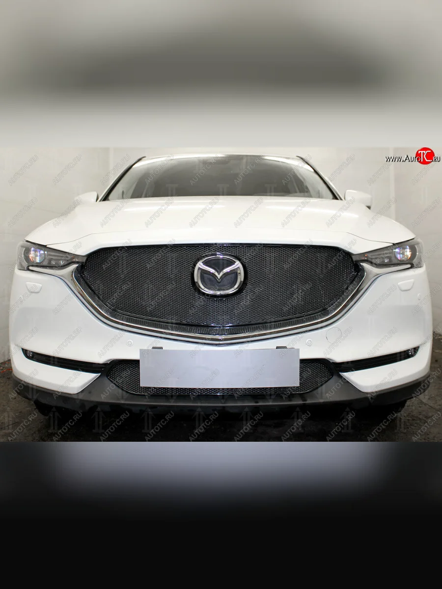 Защитная сетка в бампер (верх, ячейка 4х10 мм) Alfeco Премиум Mazda CX-5 KF (2016-2025) (Чёрная)  с доставкой в г. Пермь