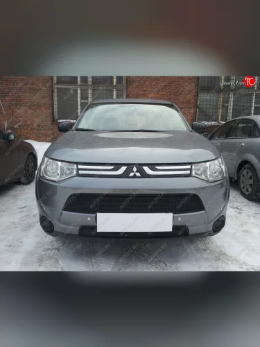 Защитная сетка в бампер (2 части, ячейка 3х7 мм) Alfeco Стандарт (Чёрная) Mitsubishi Outlander GF дорестайлинг (2012-2014)