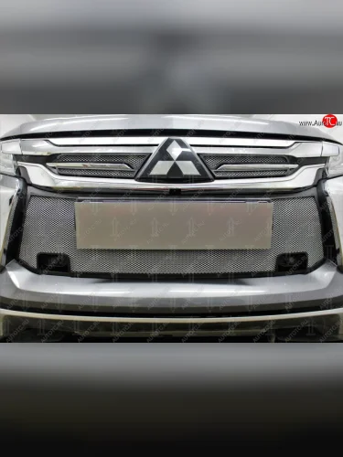 Защитная сетка в бампер (верх, ячейка 3х7 мм) Стрелка11 Премиум (Хром) Mitsubishi Pajero Sport QE дорестайлинг (2015-2021)
