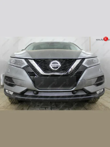 Защитная сетка в бампер (низ, с парктроником, ячейка 3х7 мм) Стрелка11 Стандарт (Хром) Nissan Qashqai 2 J11 рестайлинг (2017-2022)