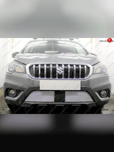 Защитная сетка в бампер (низ, 2 части, ячейка 4х10 мм) Стрелка11 Премиум (Хром) Suzuki SX4 JAB, JYA хэтчбэк рестайлинг (2016-2021)