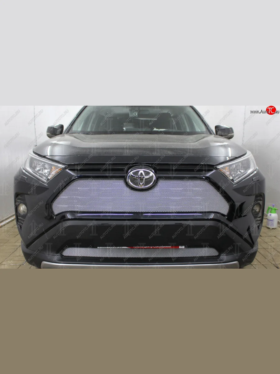 Защитная сетка в бампер (низ, ячейка 4х10 мм) Стрелка11 Премиум Toyota RAV4 XA50 5 дв. дорестайлинг (2018-2025) (Хром)  в Керчи Республика Крым