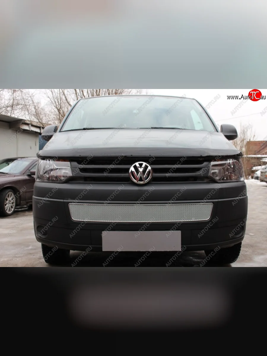 Защитная сетка в бампер (низ, ячейка 4х10 мм) Стрелка11 Премиум Volkswagen Caravelle T5 рестайлинг (2009-2015) (Хром)  с доставкой в г. Керчь