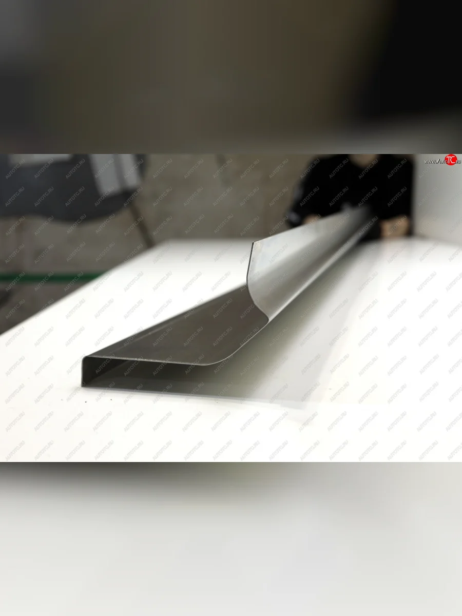 Левый ремонтный порог (с усилителем) AUTOFERRUM Mazda MPV LW дорестайлинг (1999-2002) (Оцинкованная сталь 1 мм.)  с доставкой в г. Керчь