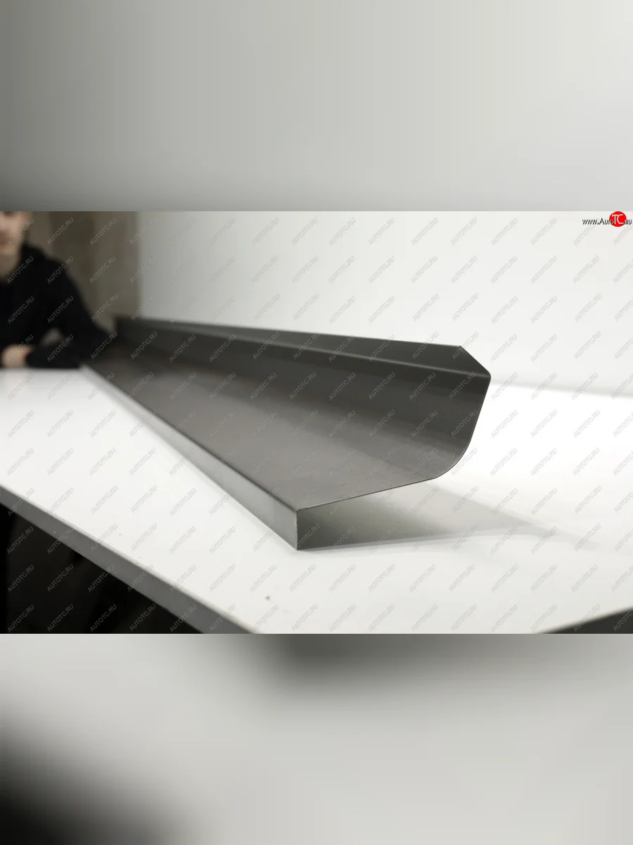 Левый ремонтный порог (с усилителем) AUTOFERRUM Toyota Corolla E120 седан дорестайлинг (2000-2004) (Холоднокатаная сталь 1 мм)  в Воронеже Воронежской области