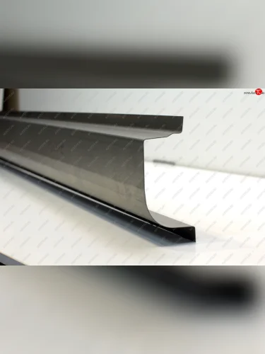 Левый ремонтный порог AUTOFERRUM (Холоднокатаная сталь 1.2 мм) Ford Escape 1 дорестайлинг (2000-2004)