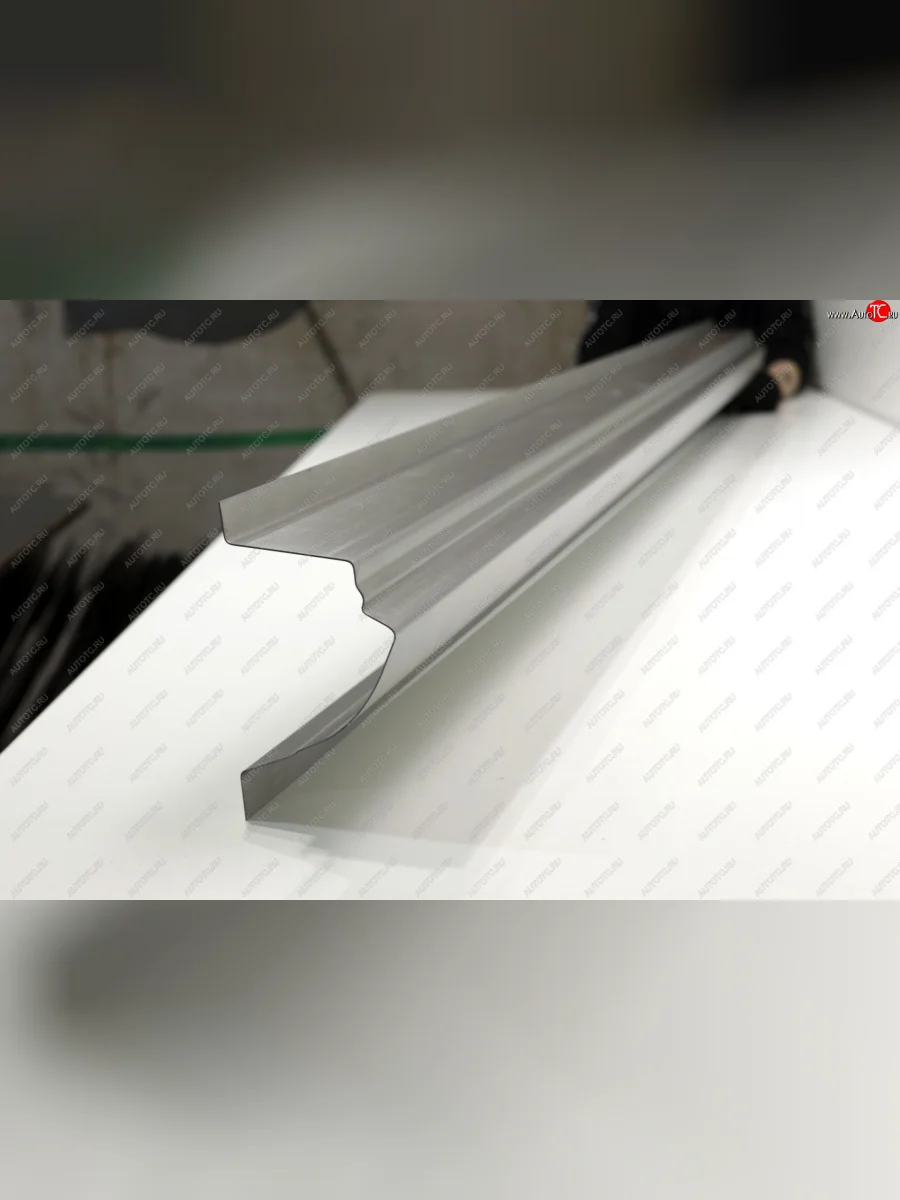 Левый ремонтный порог AUTOFERRUM Toyota Land Cruiser 10 100 1-ый рестайлинг (2002-2005) (Холоднокатаная сталь 1.2 мм)  в Перми Пермском крае