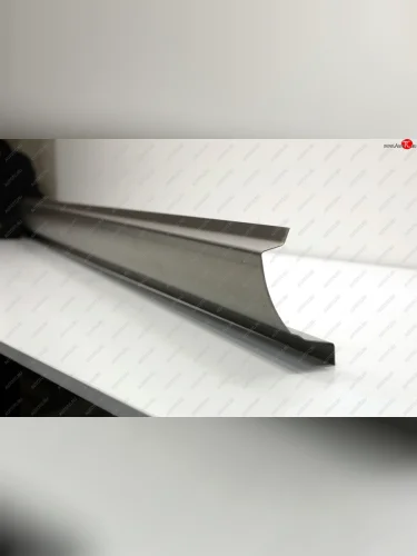 Правый ремонтный порог AUTOFERRUM (Холоднокатаная сталь 1.2 мм) Toyota RAV4  XA30 (2003-2013) 5 дв. удлиненный дорестайлинг, 5 дв. 1-ый рестайлинг, 5 дв. удлиненный 1-ый рестайлинг, 5 дв. 2-ой рестайлинг, 5 дв. удлиненный 2-ой рестайлинг