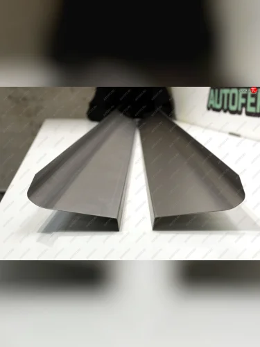 Комплект ремонтных порогов AUTOFERRUM (Холоднокатаная сталь 1 мм) INFINITI FX35 S50 дорестайлинг (2002-2005)