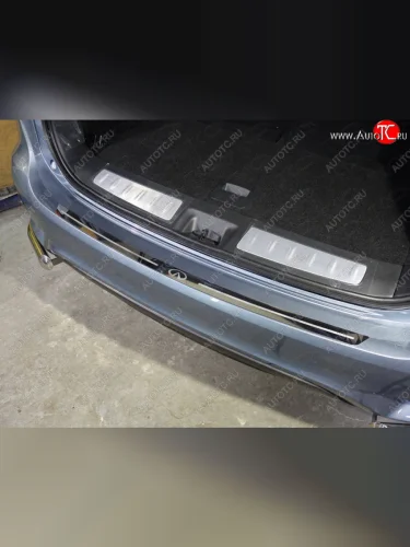 Накладка на задний бампер ТСС Тюнинг (Лист зеркальный, логотип Infiniti) INFINITI QX60 L50 рестайлинг (2016-2021)
