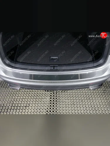 Накладка на задний бампер, ТСС Тюнинг (Лист шлифованный) Volkswagen Tiguan Mk2 дорестайлинг (2016-2020)