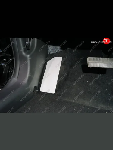 Накладка площадки левой ноги, ТСС Тюнинг (лист алюминий 4мм) Changan CS55 дорестайлинг (2017-2018)