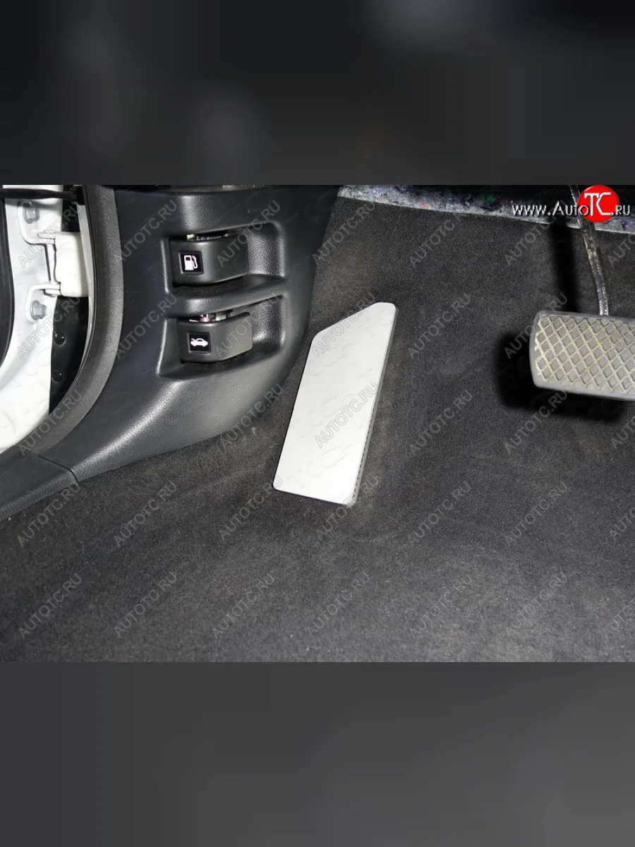 Накладка площадки левой ноги, ТСС Тюнинг Honda CR-V RW,RT дорестайлинг (2016-2020)  в Керчи Республика Крым