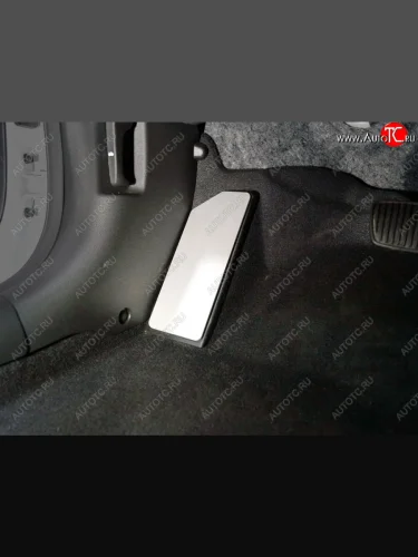 Накладка площадки левой ноги, ТСС Тюнинг (лист алюминий 4мм) Hyundai Elantra CN7 (2020-2023)