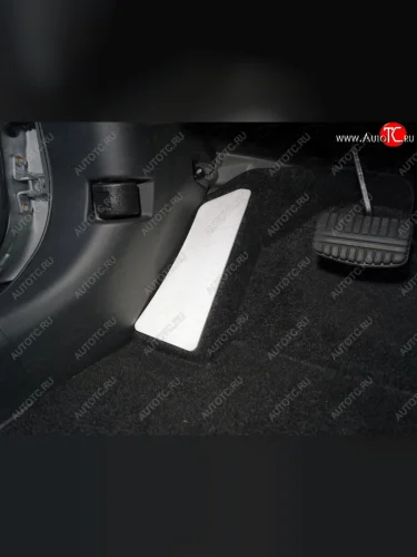 Накладка площадки левой ноги, ТСС Тюнинг (лист алюминий 4мм) Mitsubishi Outlander GF 3-ий рестайлинг (2018-2022)