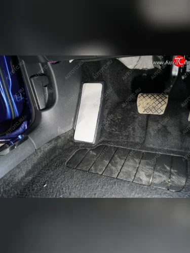 Накладка площадки левой ноги, ТСС Тюнинг (лист алюминий 4мм) Volkswagen Taos (2020-2022)