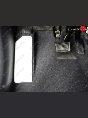 Накладка площадки левой ноги, ТСС Тюнинг (лист алюминий) KIA Rio X рестайлинг (2020-2025)